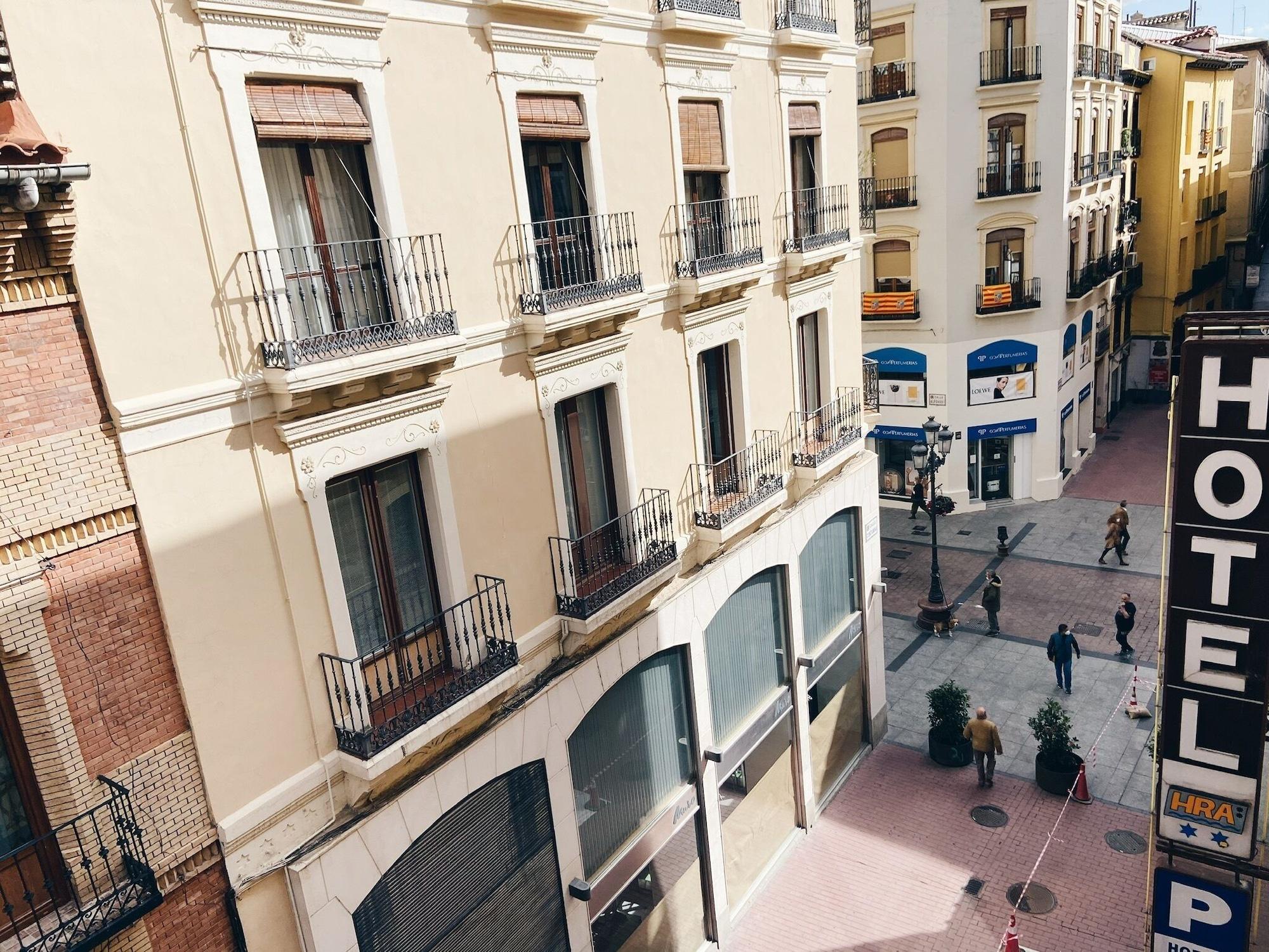 Hotel Rio Arga Saragoça Exterior foto